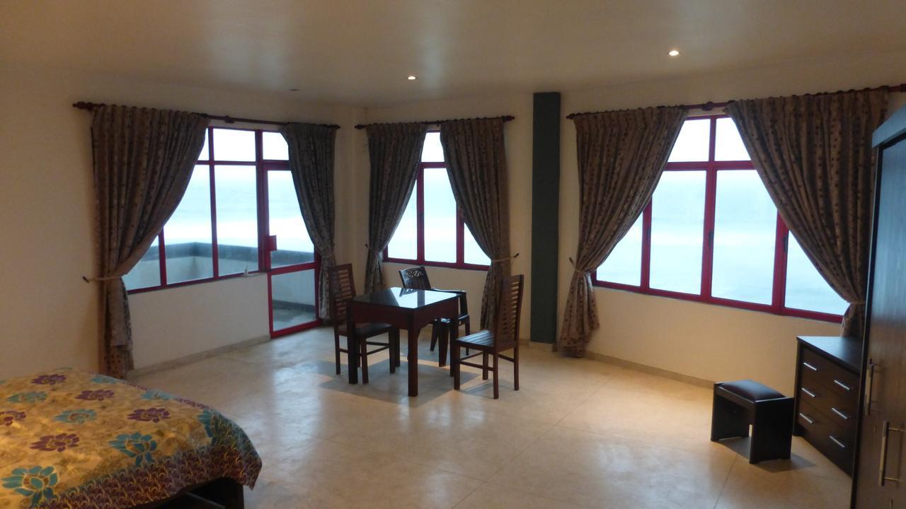 Ocean Reef Hotel Hikkaduwa Luaran gambar