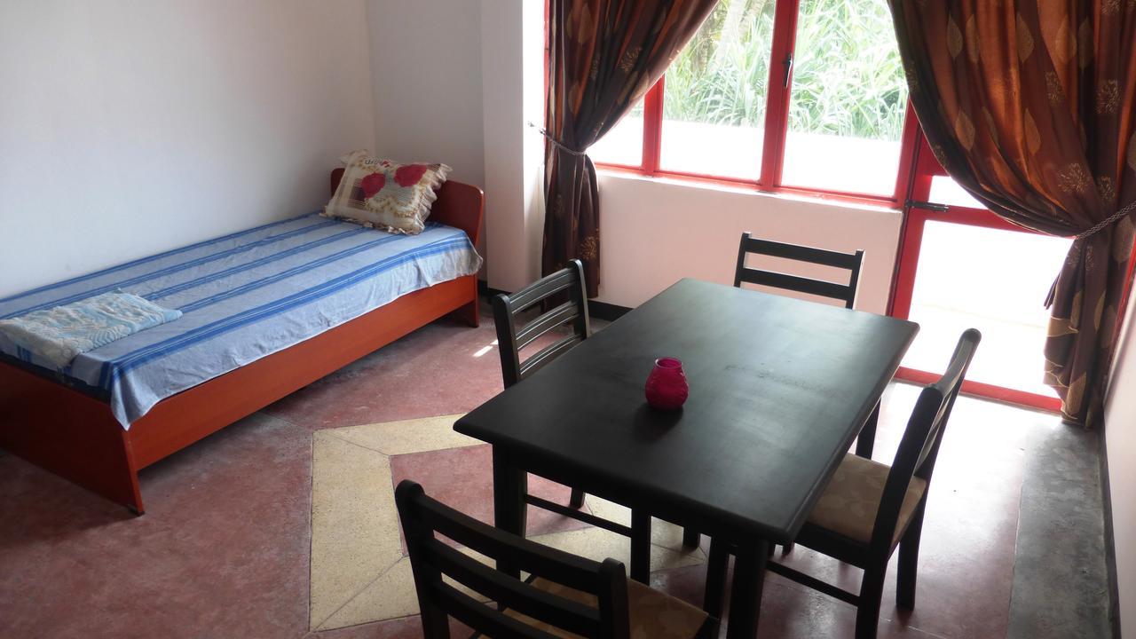 Ocean Reef Hotel Hikkaduwa Luaran gambar