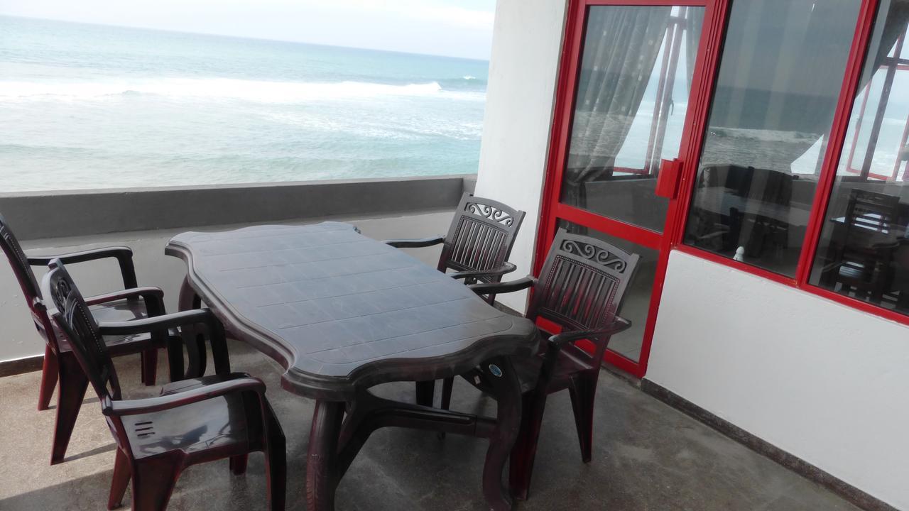Ocean Reef Hotel Hikkaduwa Luaran gambar