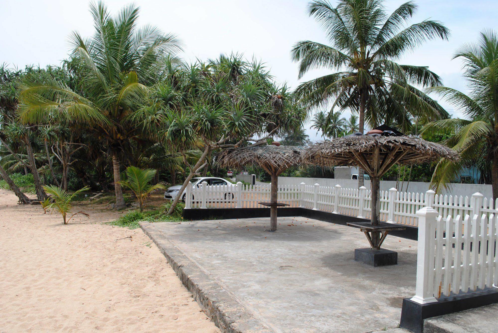 Ocean Reef Hotel Hikkaduwa Luaran gambar
